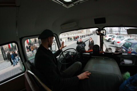 Robur Tours, buszbérlés, buszkölcsönzés, személyszállítás, esküvői kocsi, esküvői busz, legénybúcsú, leánybúcsú, csapatépítő tréning, városnézés, személyszállítás, programszervezés, partyszervezés, szülinapi buli